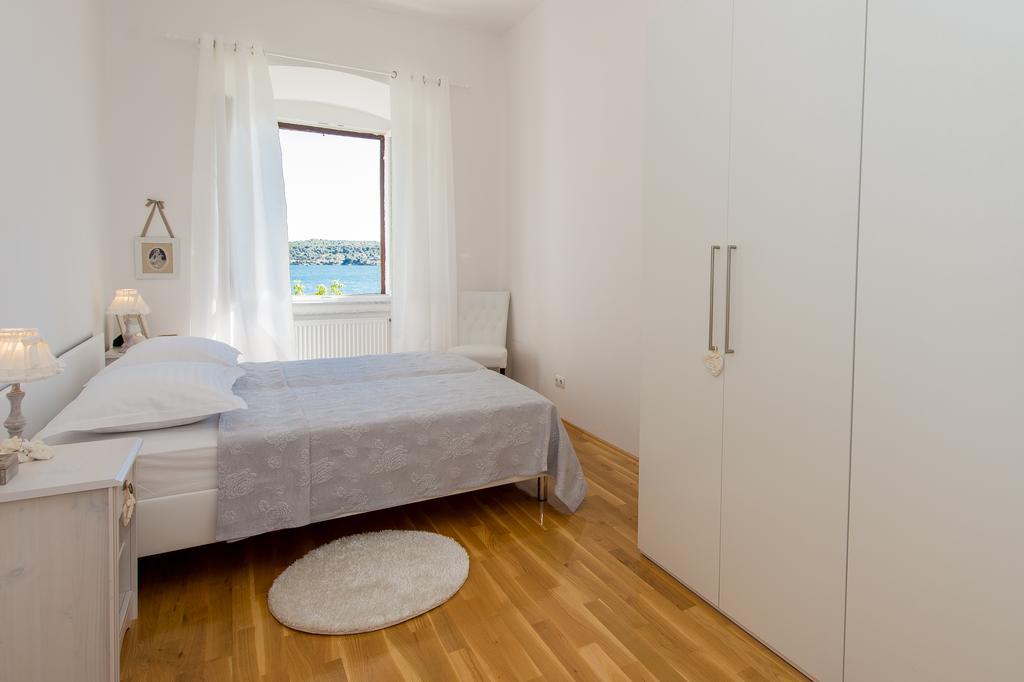 The Duke'S Palace Šibenik Chambre photo
