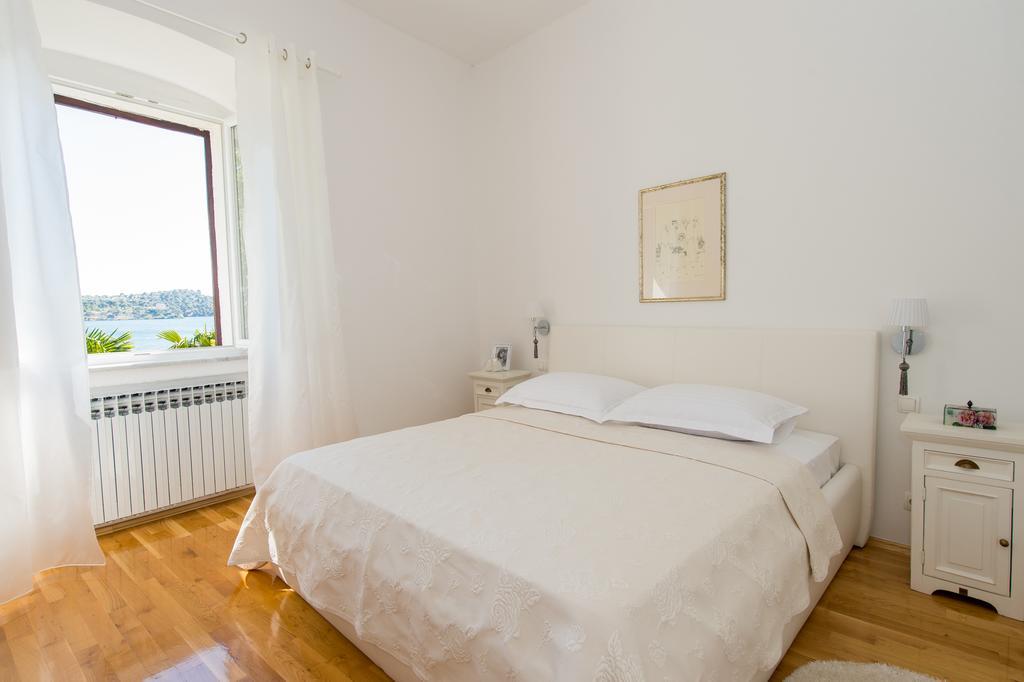 The Duke'S Palace Šibenik Chambre photo